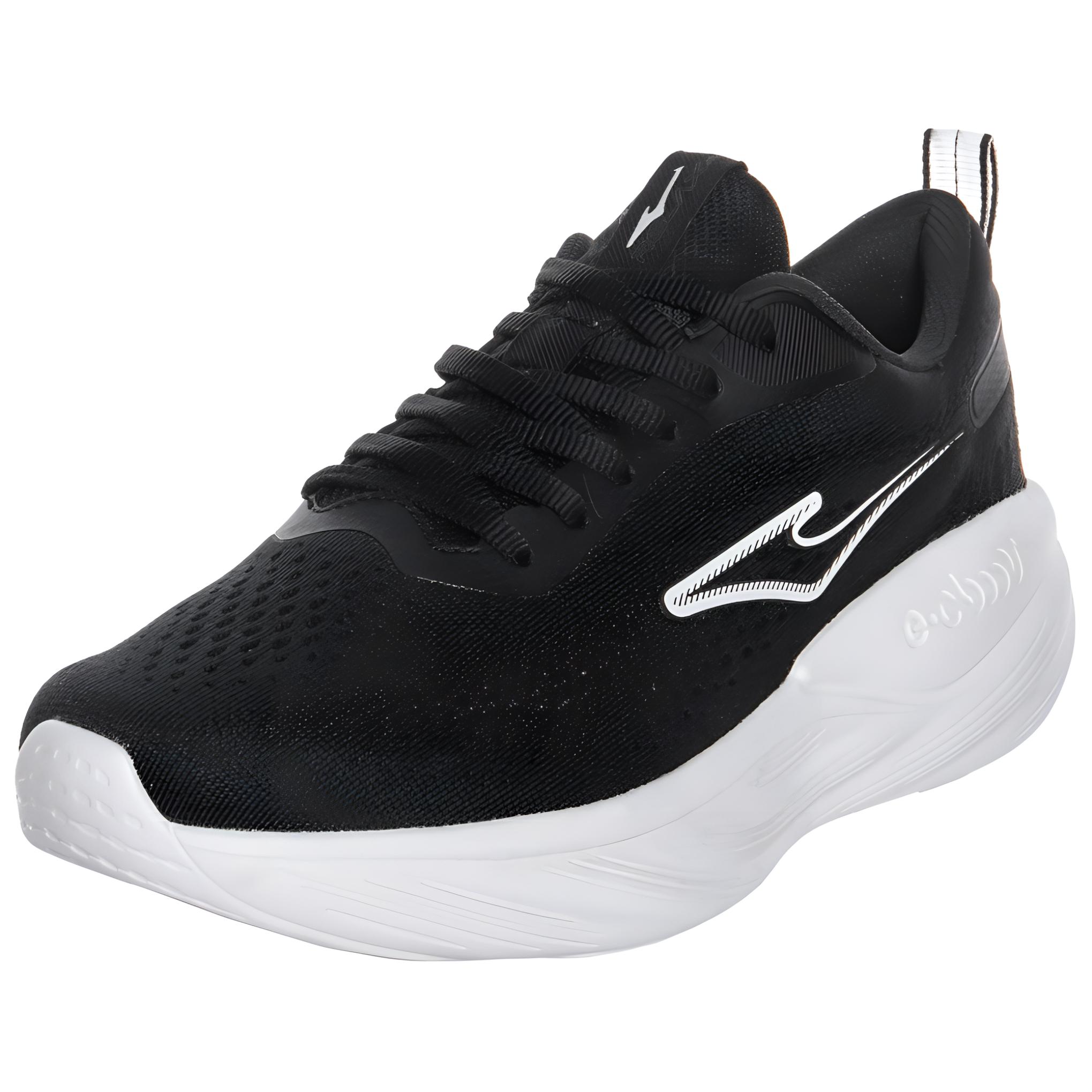 Erke Cushioning Slip Resistant Abrasion Resistant Low top Training Shoes Women’s Black White