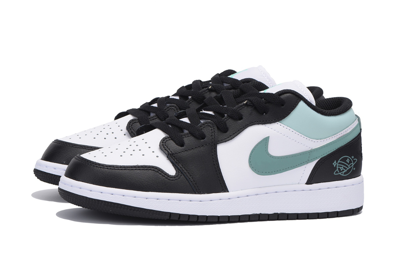 Jordan Air Jordan 1 Abrasion Resistant Slip Resistant Low top Vintage Basketball Shoes Men’s Black White Green