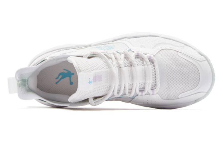 QIAODAN Comfortable Breathable, Slip Resistant, And Abrasion Resistant Low top Basketball Shoes Women’s White Green