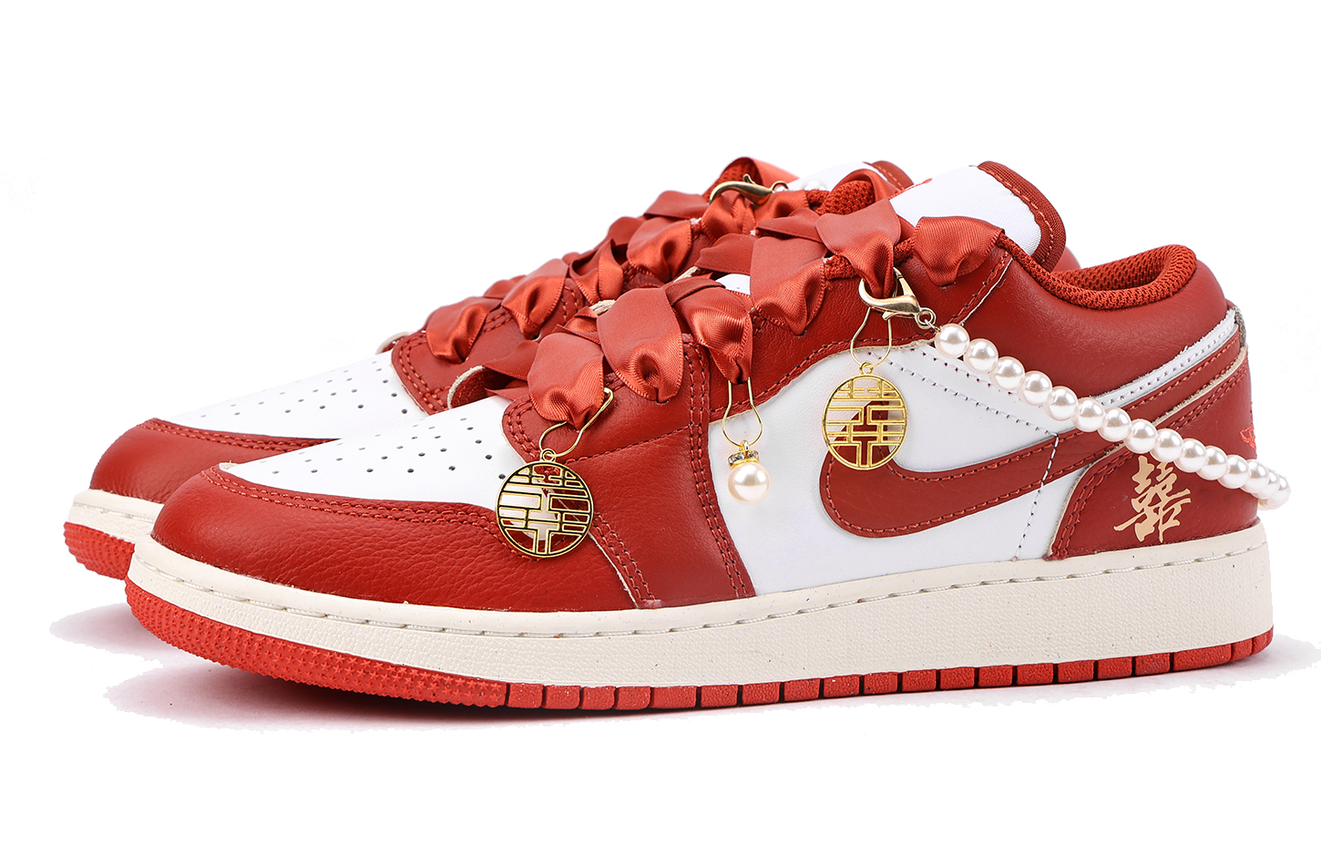 Jordan Air Jordan 1 Slip Resistant Abrasion Resistant Low top Vintage Basketball Shoes Men’s Red White