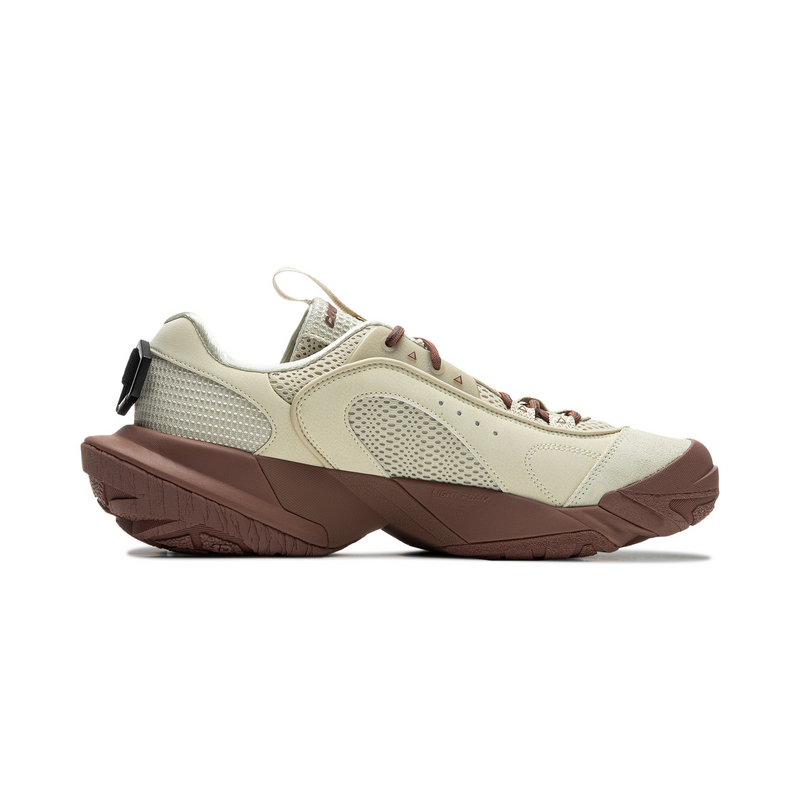 Li Ning CF Tracing, Hiking EDC Slip Resistant Abrasion Resistant Low top Hiking Shoes Unisex Green Brown