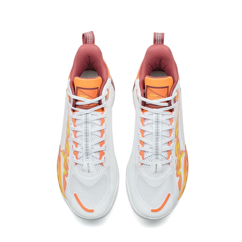 XTEP Abrasion Resistant Slip Resistant Low top Basketball Shoes Men’s White Orange