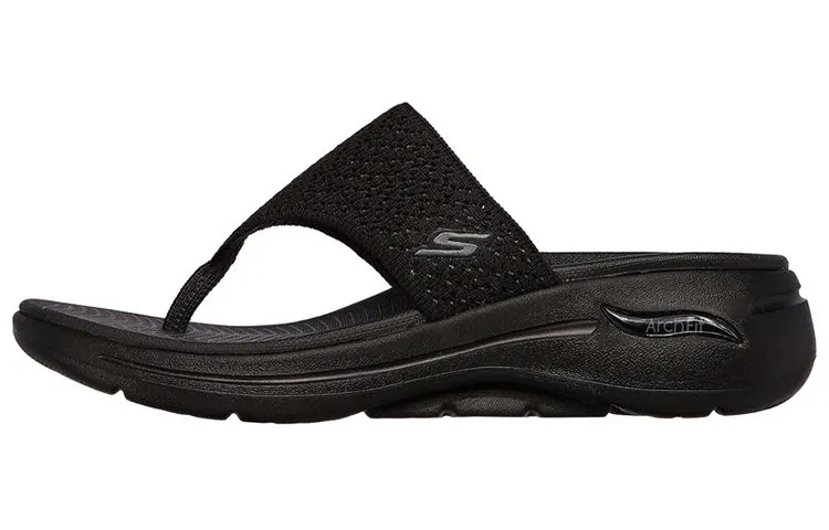 Skechers Go Walk Arch Fit Slip Resistant Slide Slippers Women's Pure Black