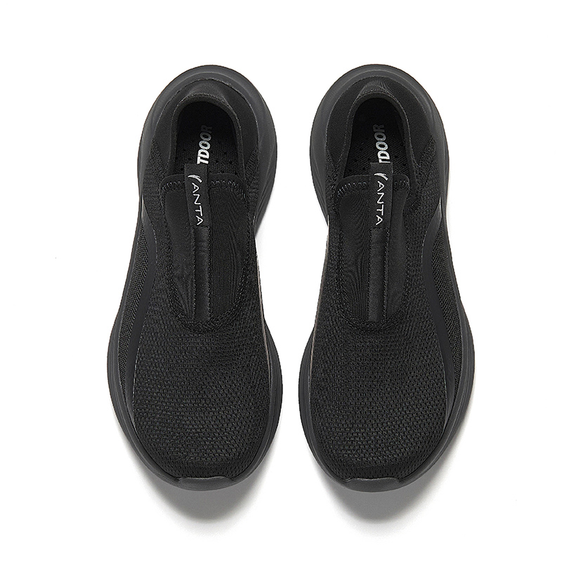 CHAOJIANTA Slip Resistant Lightweight Non slip Lightweight Low top Slip on Training Shoes Women’s Black