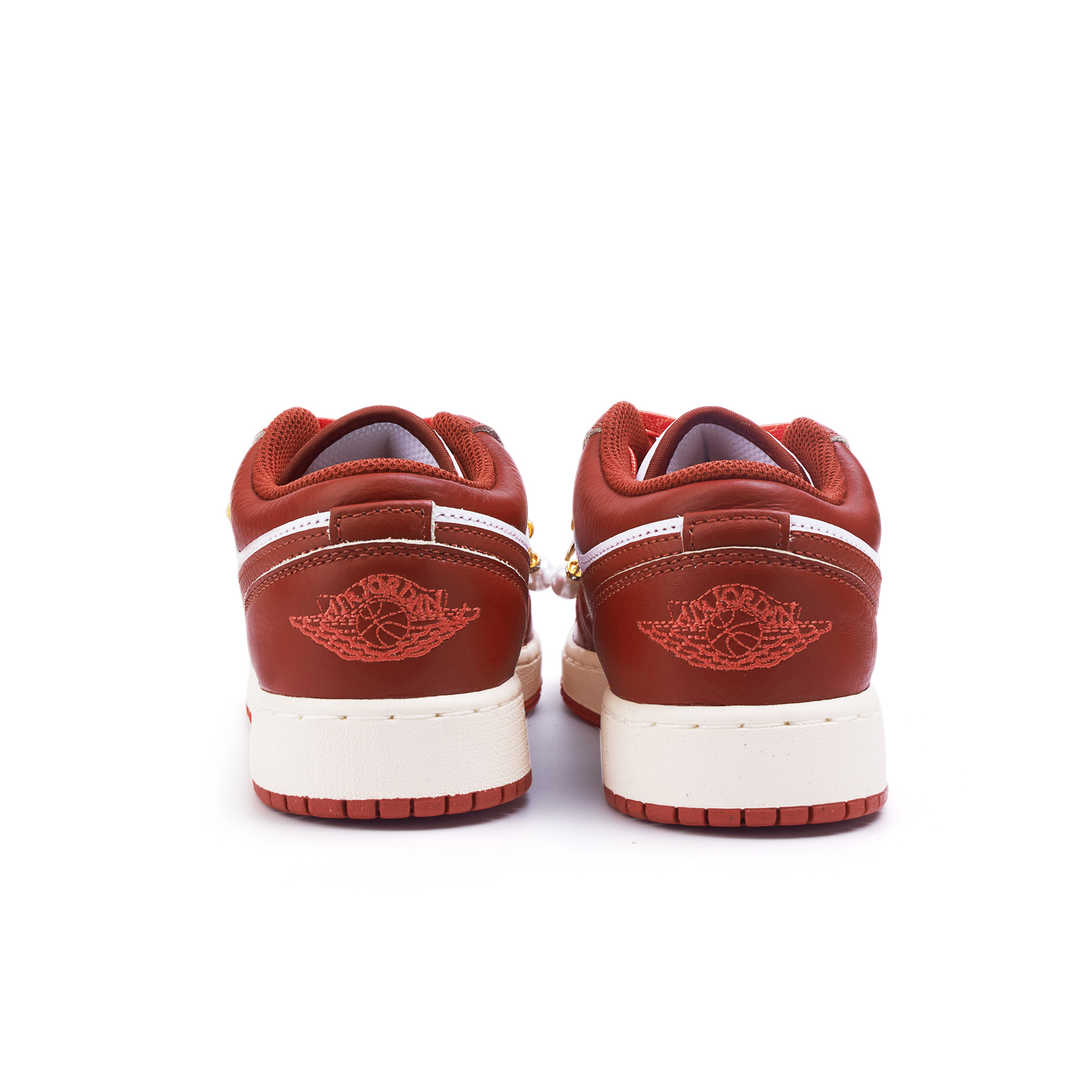 Jordan Air Jordan 1 Abrasion Resistant Slip Resistant Low top Vintage Basketball Shoes Women’s Red