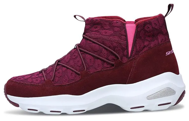 Skechers D'LITES Snow Boots Women's Low Top Burgundy