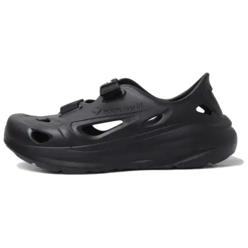 Le Coq Sportif x DESCENTE Clogs Unisex Black