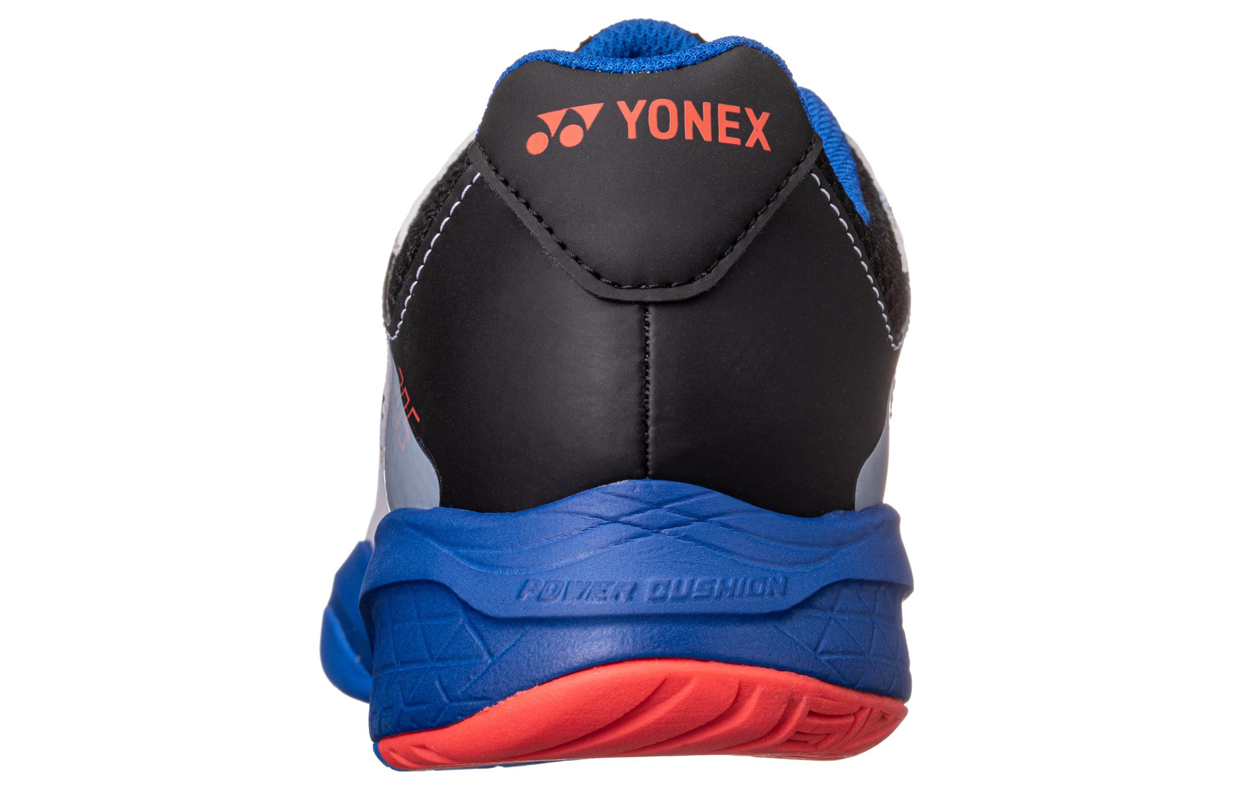 YONEX Comfortable Wear resistant And Lightweight Low top Badminton Shoes Unisex White Blue