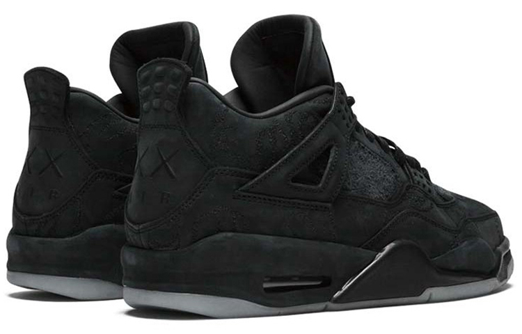 Мужские кроссовки Jordan Air Jordan 4 kaws black (черные) — 黑/夜光 — фото 5