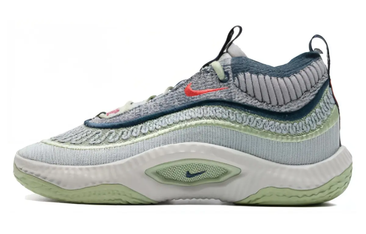 Nike Cosmic Unity 3 'Christmas'