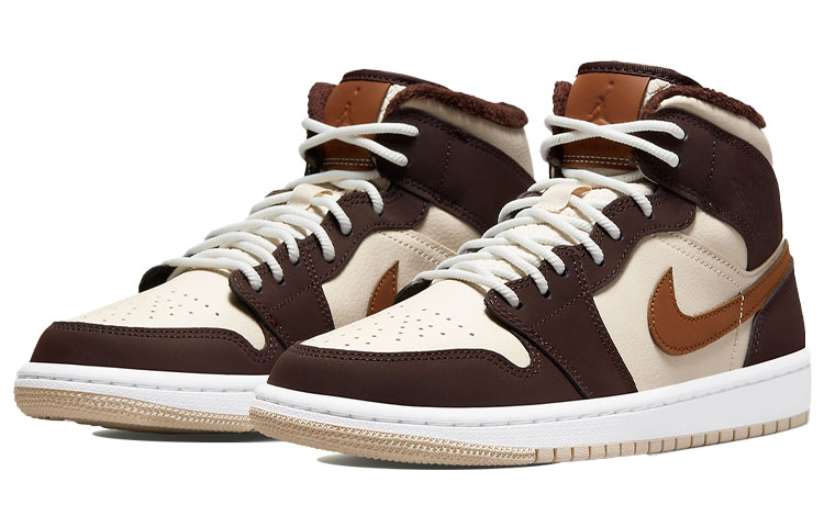 Air Jordan 1 Mid Se ‘Cream Dark Chocolate’ Women’s