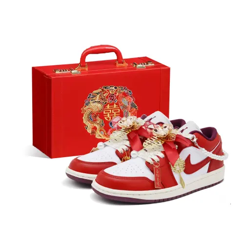 Jordan Air Jordan 1 Slip Resistant Abrasion Resistant Low top Vintage Basketball Shoes Women's China Red