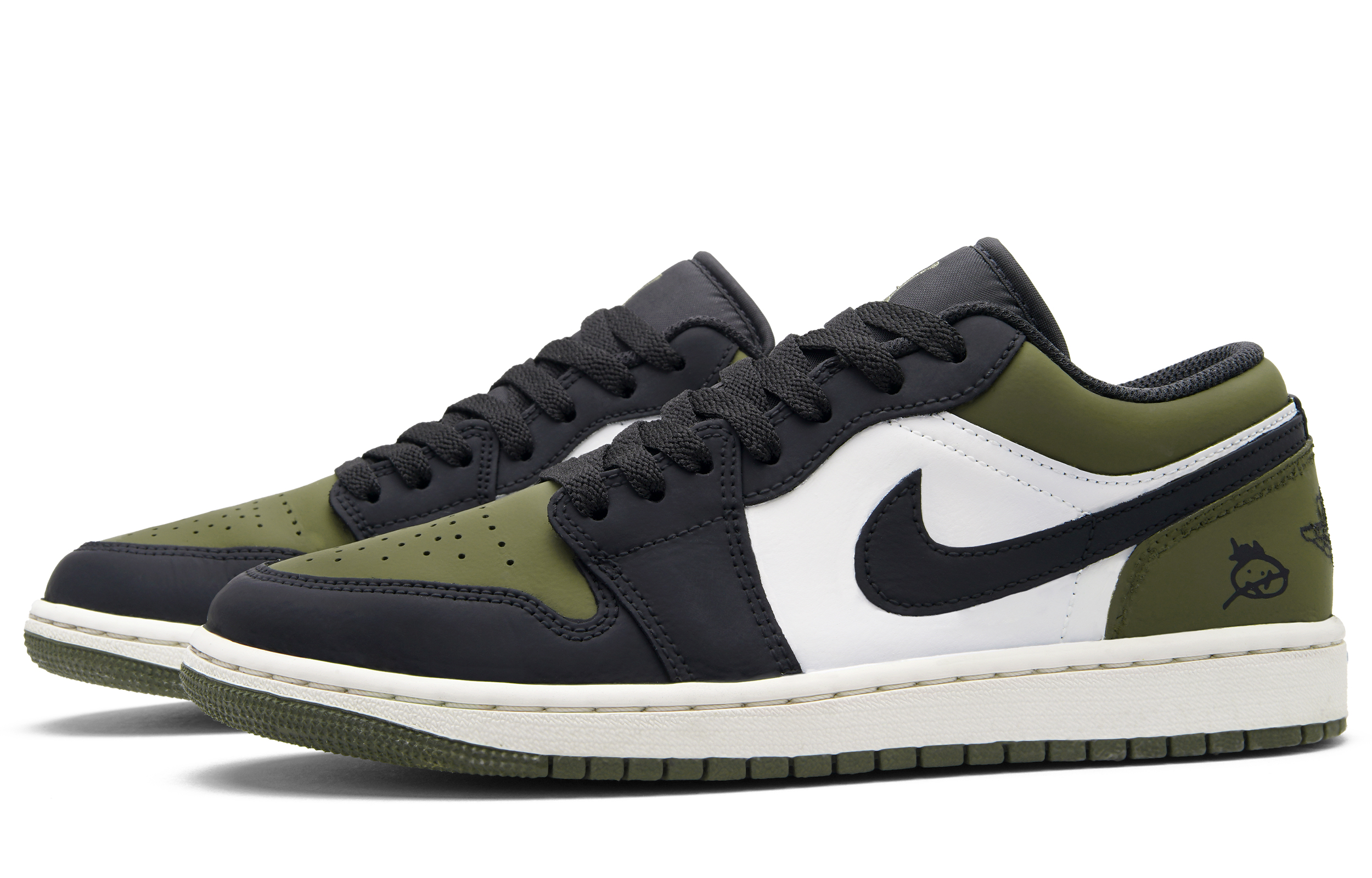 Jordan Air Jordan 1 Mung Bean Ice Sand Low top Vintage Basketball Shoes Unisex Sage Green