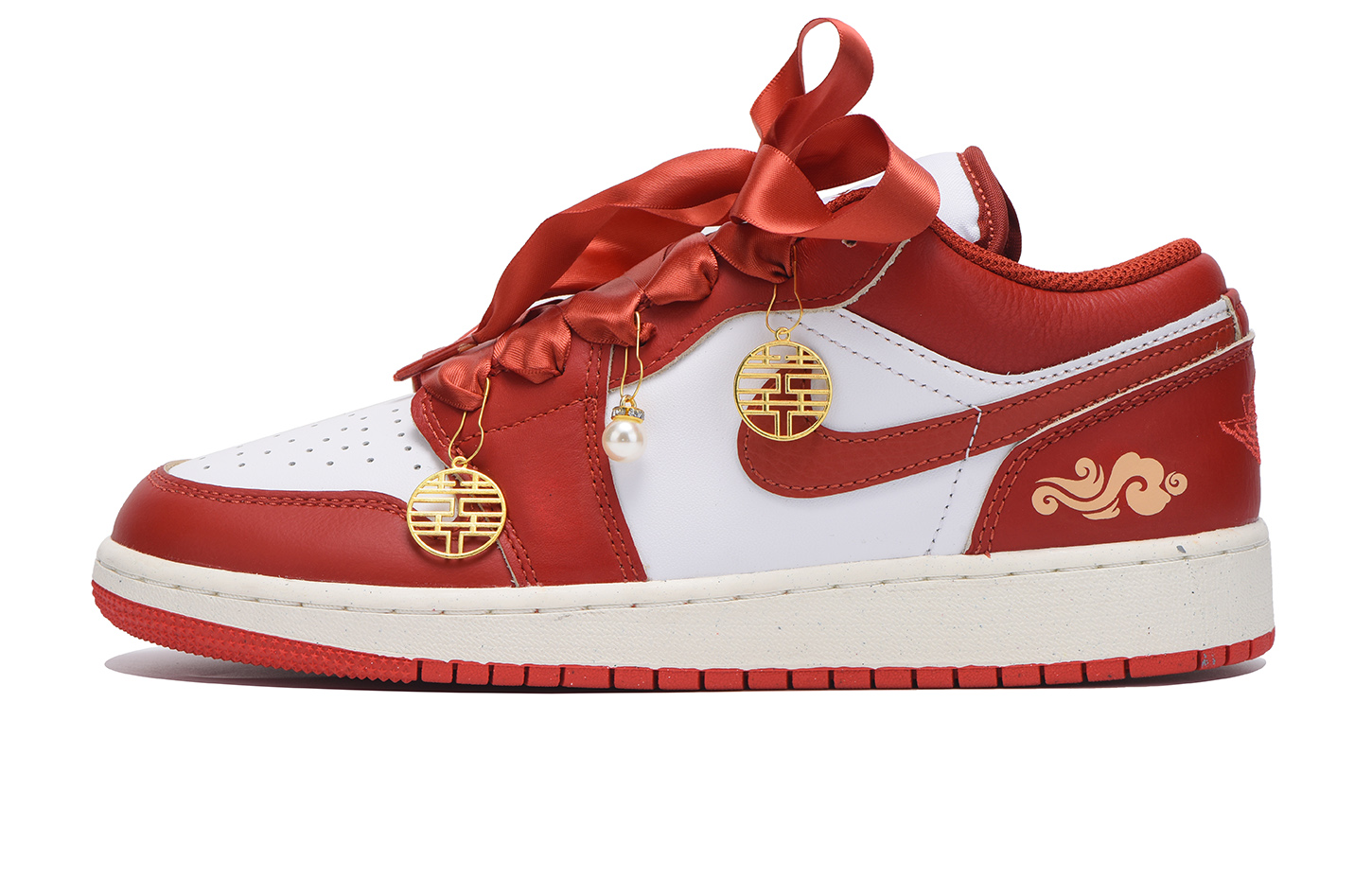Jordan Air Jordan 1 Slip Resistant Abrasion Resistant Low top Vintage Basketball Shoes Men’s True Red