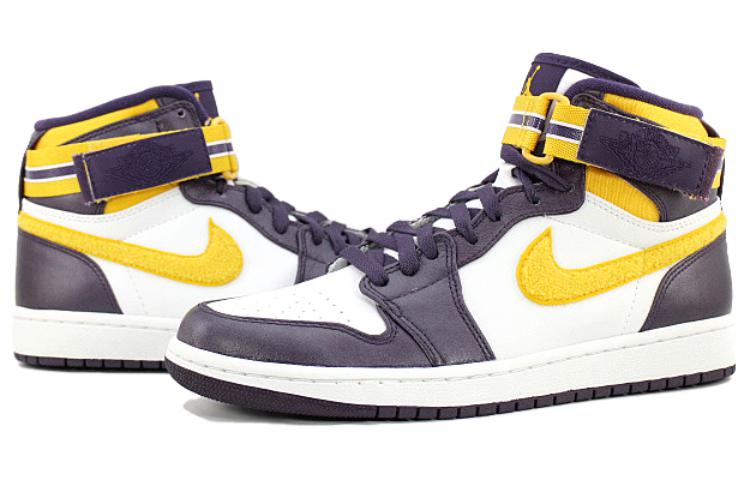 Мужские кроссовки Jordan Air Jordan 1 Varsity Maize (бело-фиолетовые) — фото 4