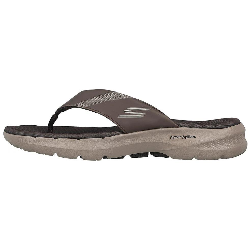 Skechers Skechers Go Walk 6 comfortable and casual anti-odor flip-flops for men, chocolate color