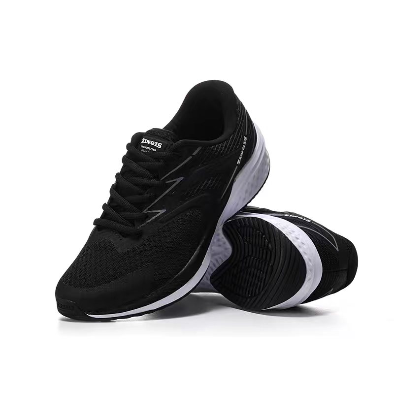 ZINGIS Slip Resistant Abrasion Resistant Mid top Training Shoes Unisex Black White