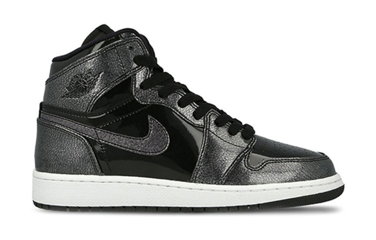 Jordan 1 Retro High Black Patent GS