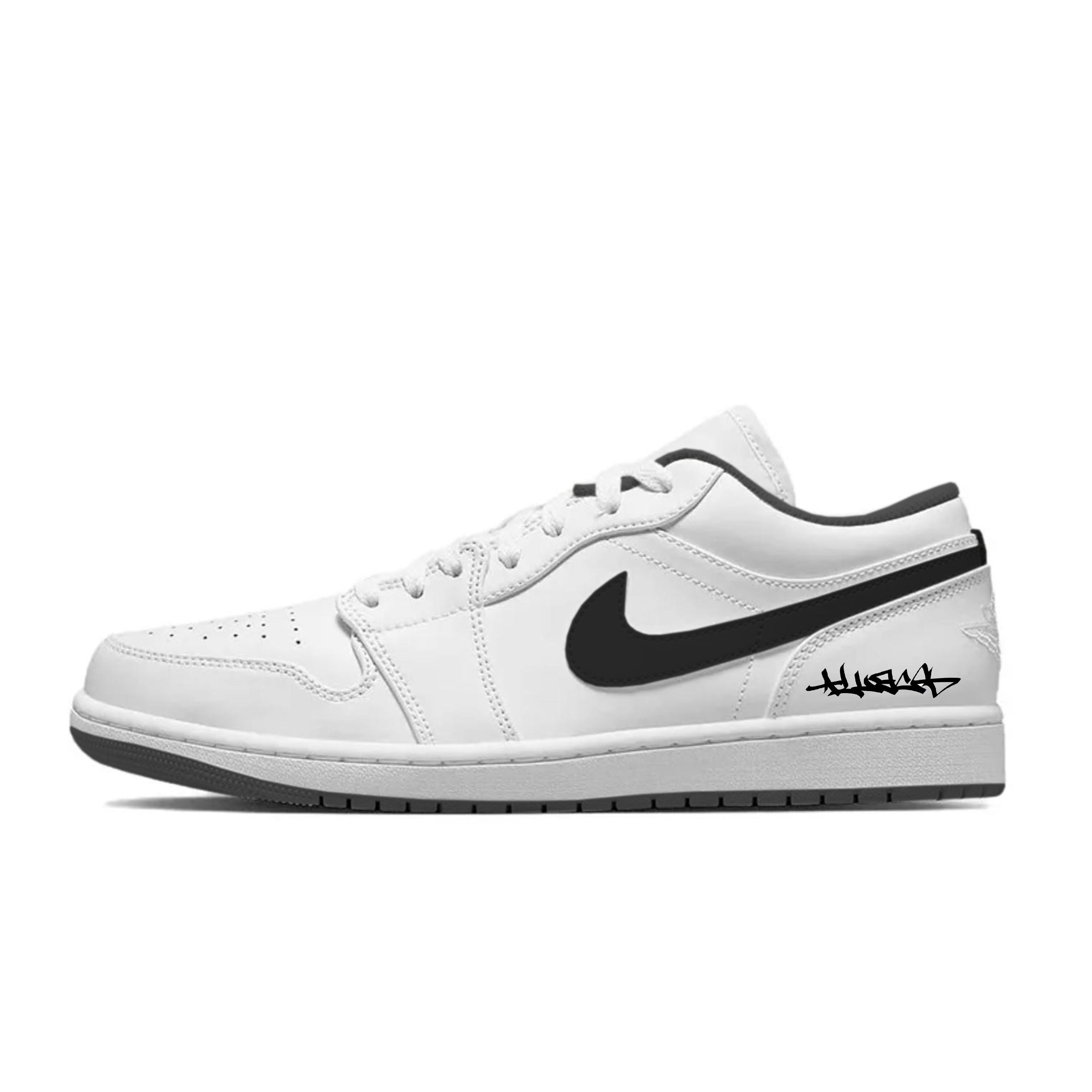 Jordan Air Jordan 1 Oreo Abrasion Resistant Low top Vintage Basketball Shoes Unisex Black White