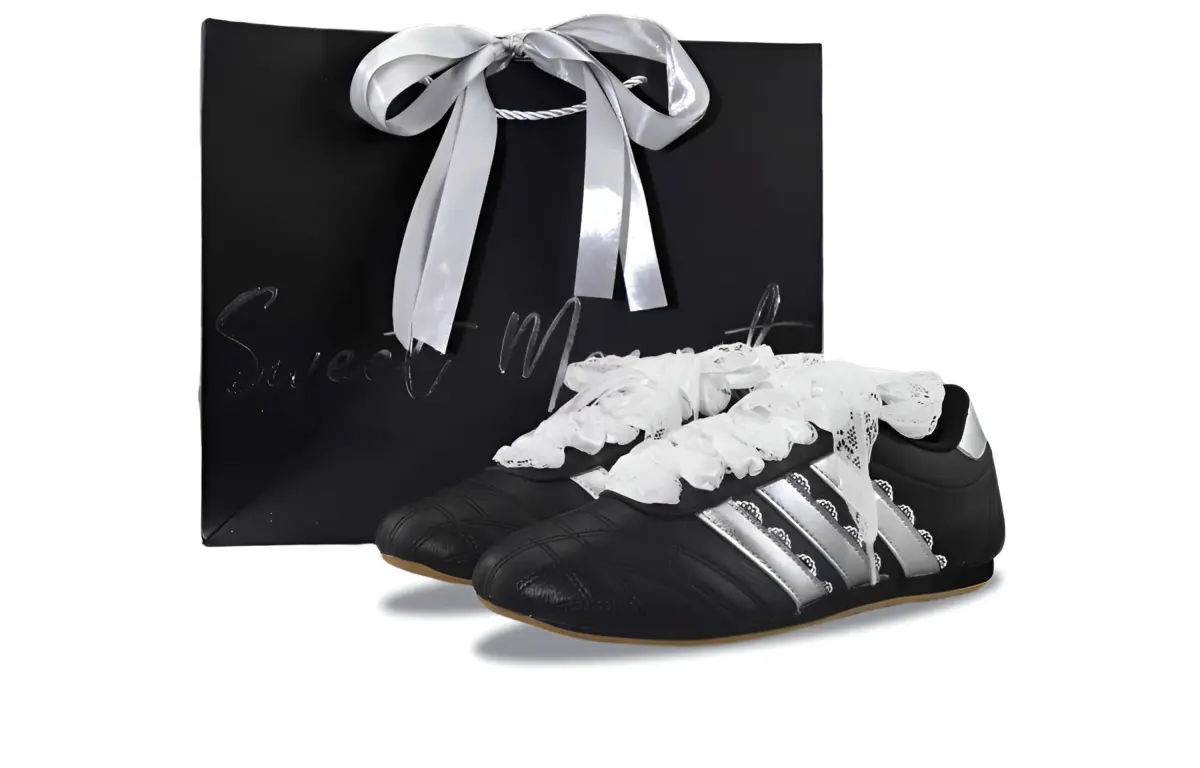 Adidas Originals Taekwondo Abrasion Resistant Low top Training Shoes Women's Black Silver