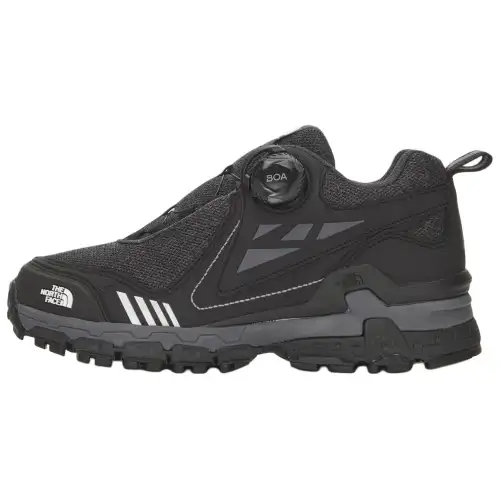 THE NORTH FACE Slip Resistant Abrasion Resistant Low top Mountaineering Shoes Men's Black