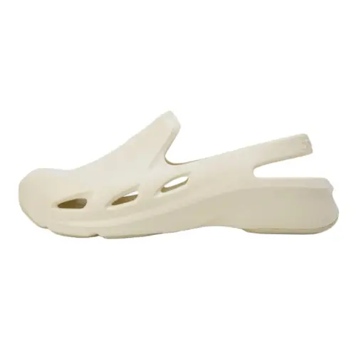 DESCENTE D Wave Clogs Unisex Beige