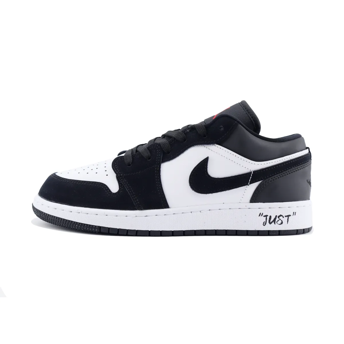 Jordan Air Jordan 1 Slip Resistant Abrasion Resistant Low top Vintage Basketball Shoes Unisex Black White