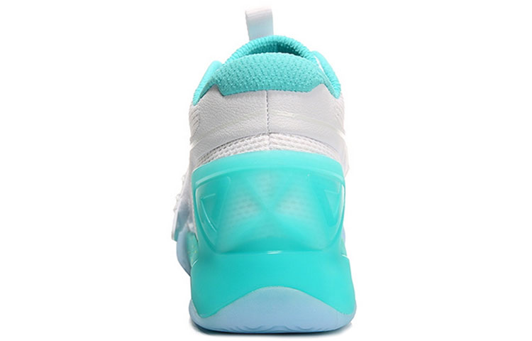 PEAK Cushioning Slip Resistant Abrasion Resistant Coverage Mid top Basketball Shoes Men’s
