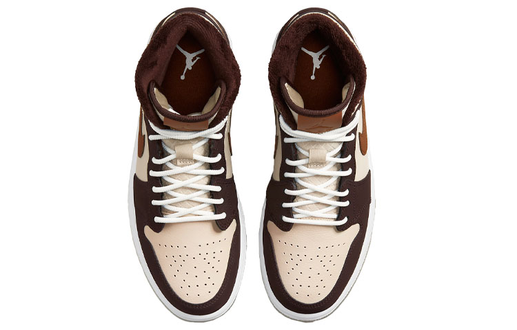Air Jordan 1 Mid Se ‘Cream Dark Chocolate’ Women’s