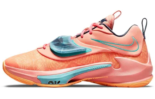 Nike Zoom Freak 3 Ep 'Stay Freaky'