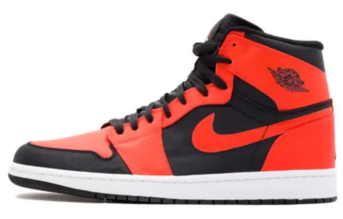 Jordan 1 Retro Max Orange