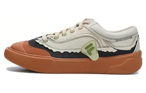 FILA FUSION CURVE Low top Canvas Shoes Women's White Umber Green