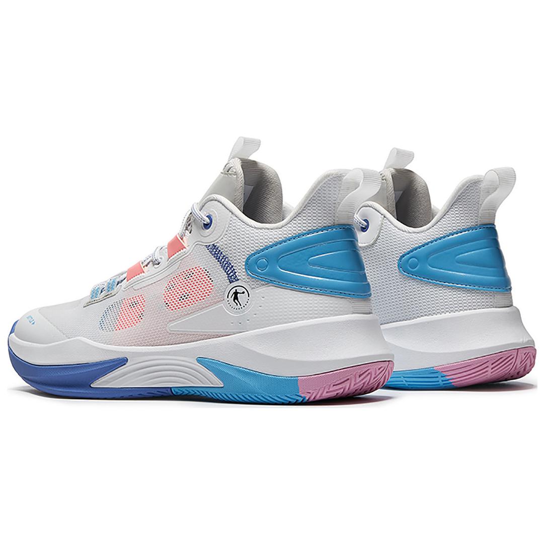 QIAODAN Slip Resistant Abrasion Resistant Low top Basketball Shoes Men’s White Blue