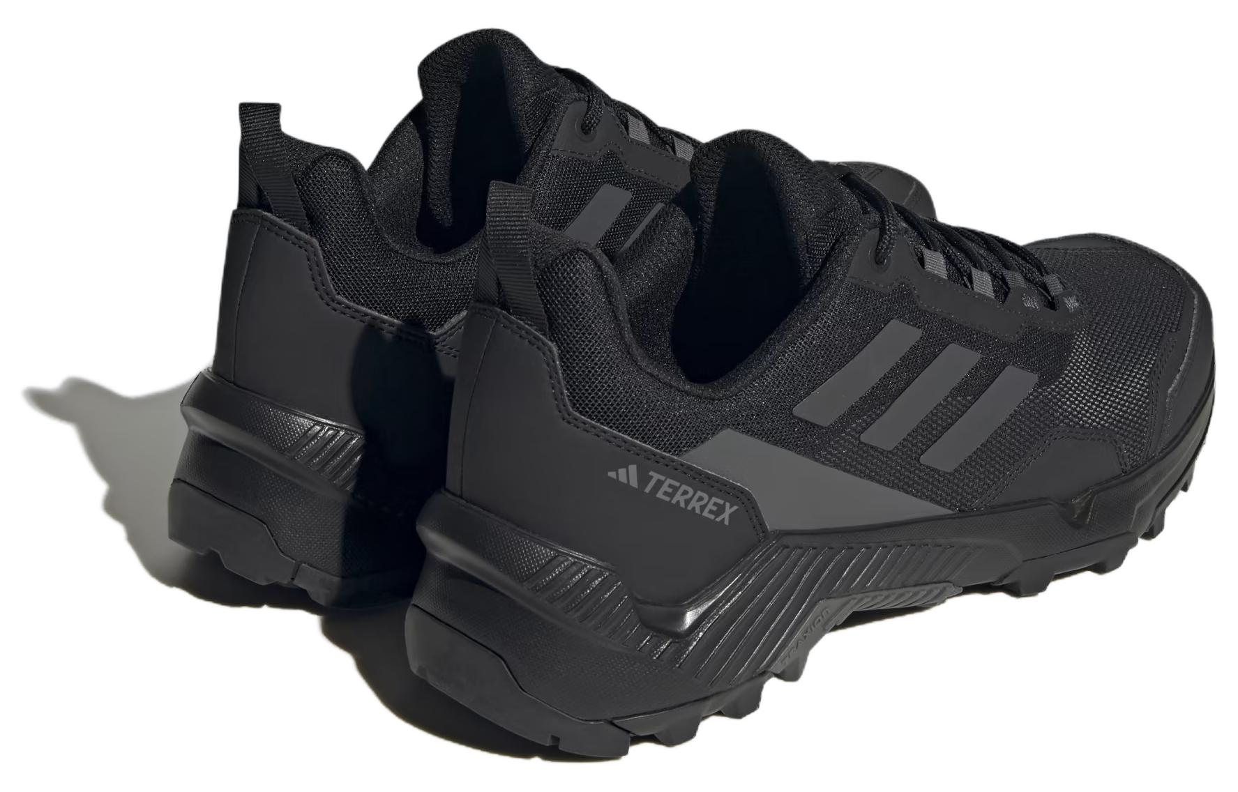 Adidas Eastrail 2.0 ‘Black Carbon’