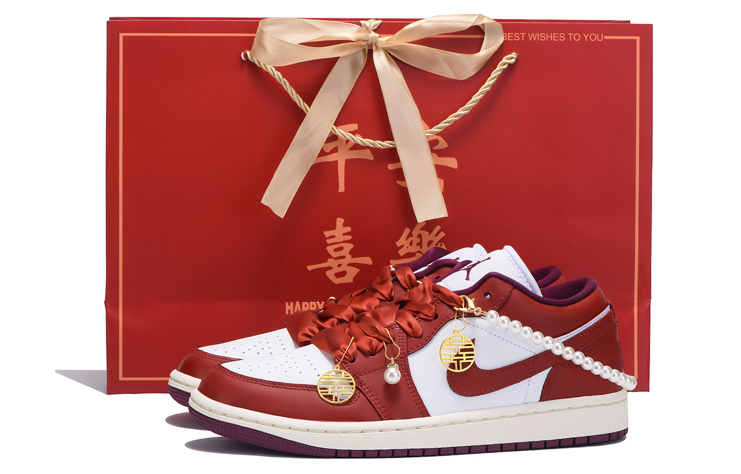 Jordan Air Jordan 1 Slip Resistant Coverage Low top Vintage Basketball Shoes Women’s True Red