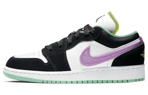 Air Jordan 1 Low 'White Violet Shock' Gs