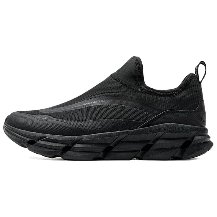 XTEP Slip Resistant Abrasion Resistant Cushioning Low top Casual Shoes Men’s Black
