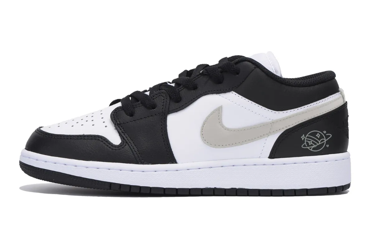 Jordan Air Jordan 1 Abrasion Resistant Slip Resistant Low top Vintage Basketball Shoes Men's Black
