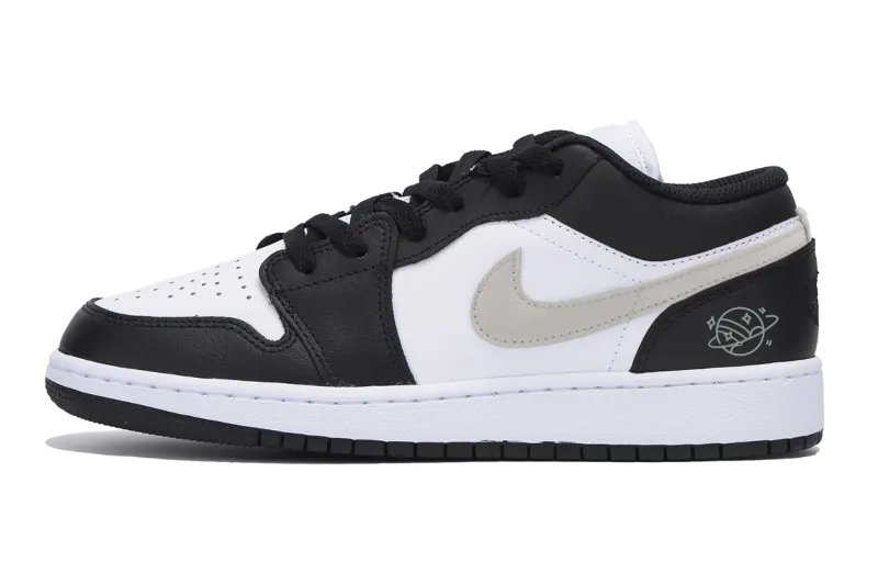 Jordan Air Jordan 1 Abrasion Resistant Slip Resistant Low top Vintage Basketball Shoes Men's Black