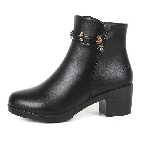 Warrior shoes for the elderly, winter cotton shoes, autumn and winter short boots for middle-aged and elderly people, warm, wear-resistant, waterproof and non-slip, medium-heeled, comfortable and versatile leather shoes, soft soles, flat soles, thickened winter cold-proof casual shoes that are not tiring, light and fashionable, snow boots for women