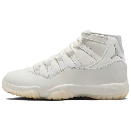 Jordan 11 Retro Pearl Women's