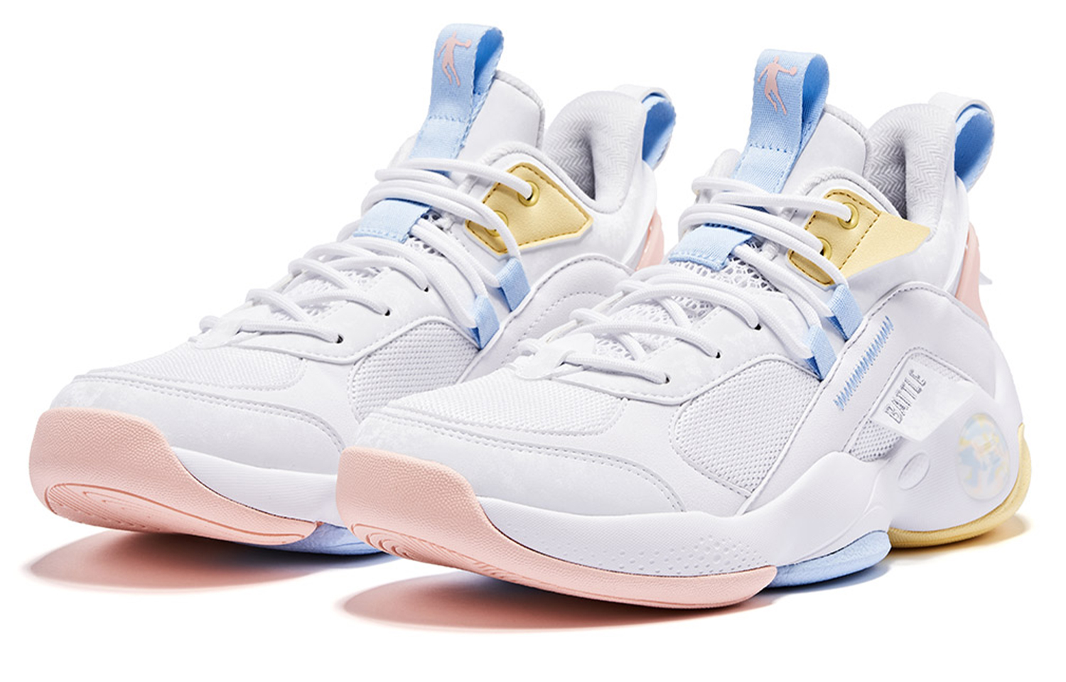 QIAODAN Cushioning Abrasion Resistant Abrasion Resistant Low top Vintage Basketball Shoes Women’s White