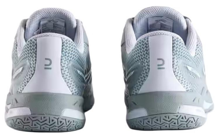 DECATHLON Cushioning Slip Resistant Cushioning Slip Resistant Low top Badminton Shoes Men’s Cyan Jade