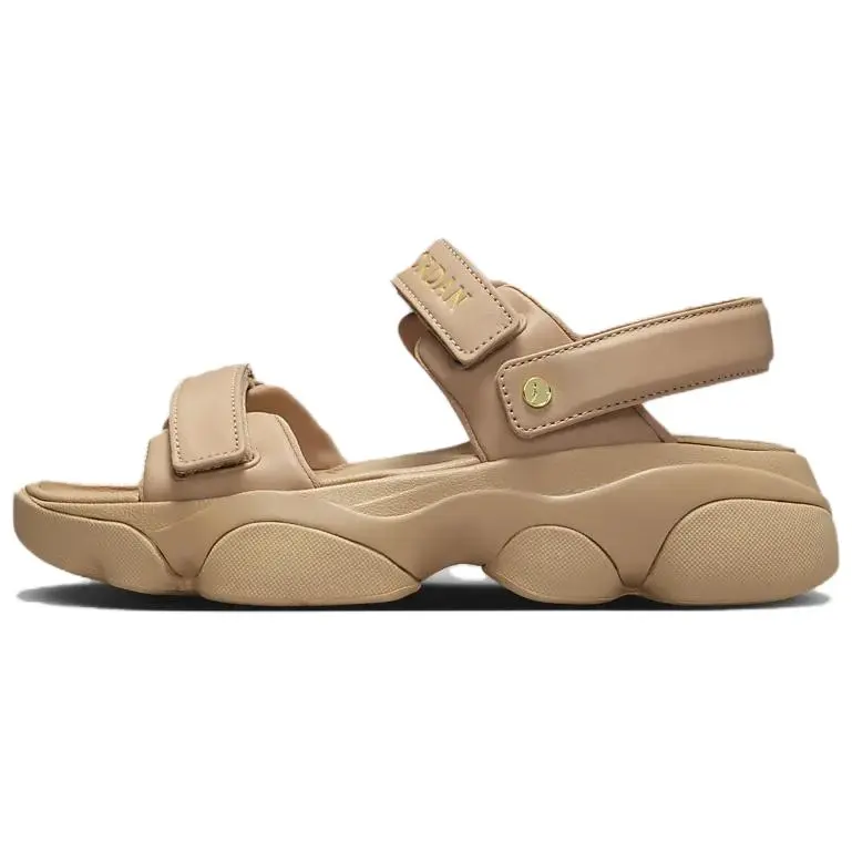 Jordan Deja Legend Medium Brown Metallic Gold Women's