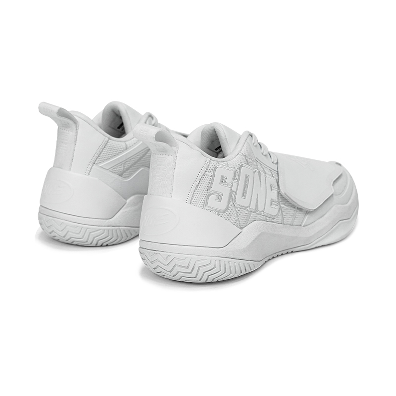 NICEID Cushioning Grip Mid top Basketball Shoes Men’s White