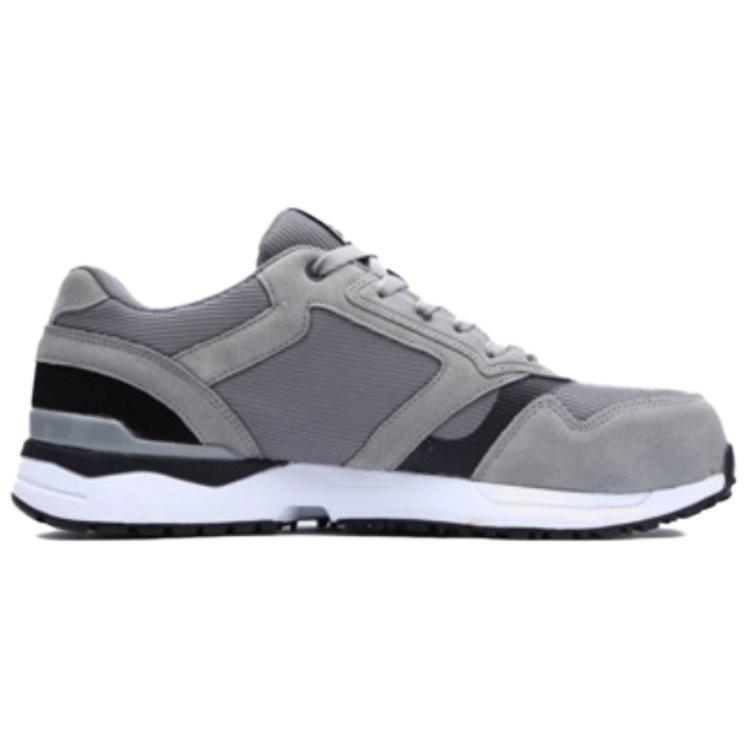 PEAK Safety & Protective Shoes Men’s Low Top