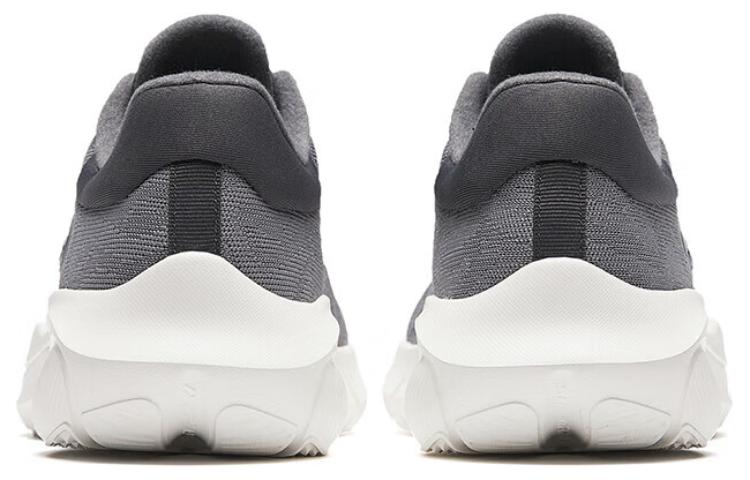 Anta Slip Resistant Low top Badminton Shoes Men’s Gray