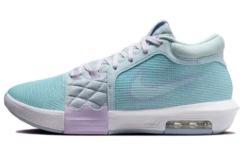 Nike LeBron Witness 8 'Easter'