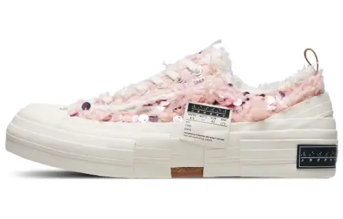 VESSEL Swan Kiss Low top Canvas Shoes Women's Pink