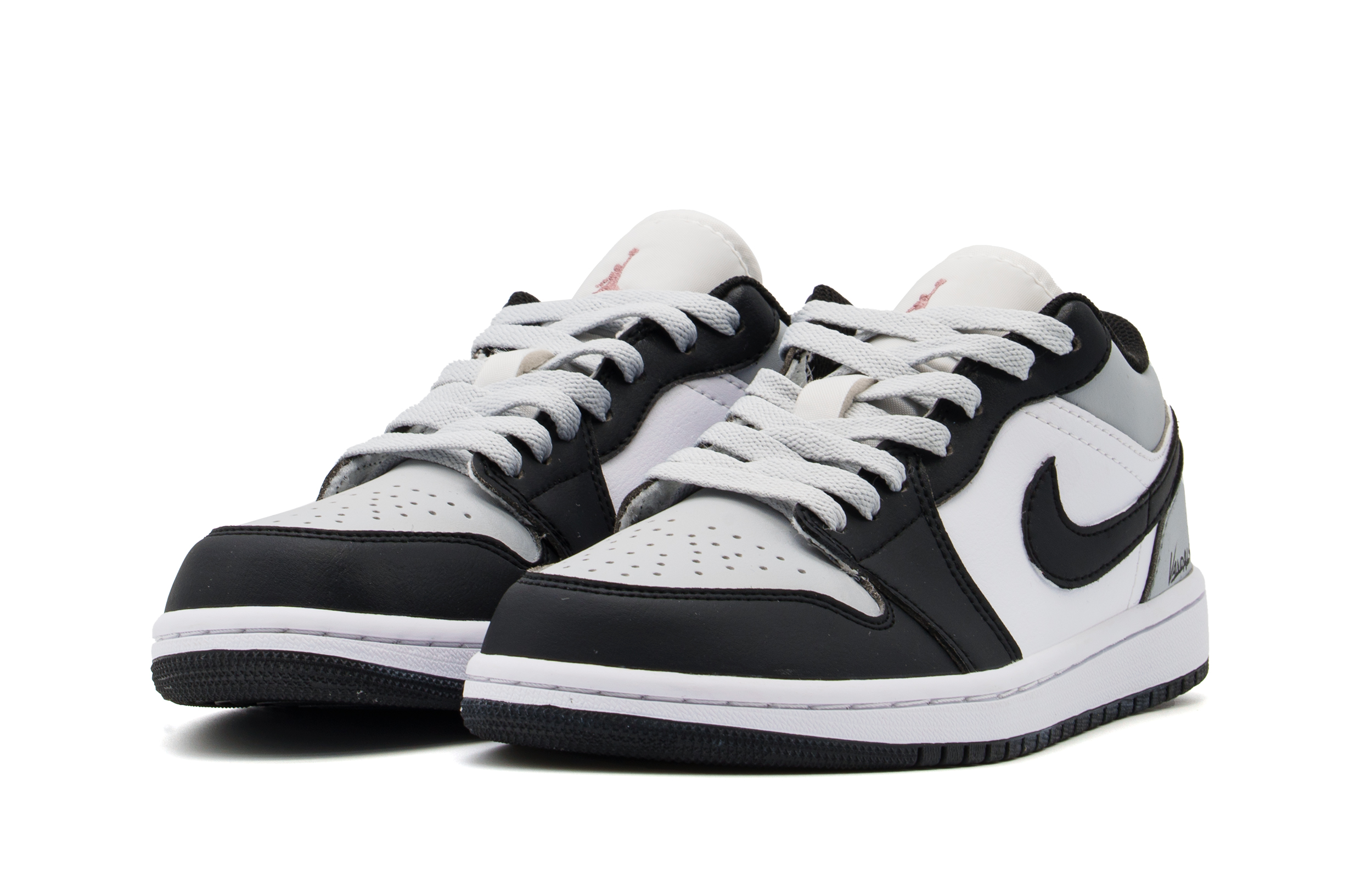 Jordan Air Jordan 1 Abrasion Resistant Low top Skateboard Shoes Unisex Black Gray